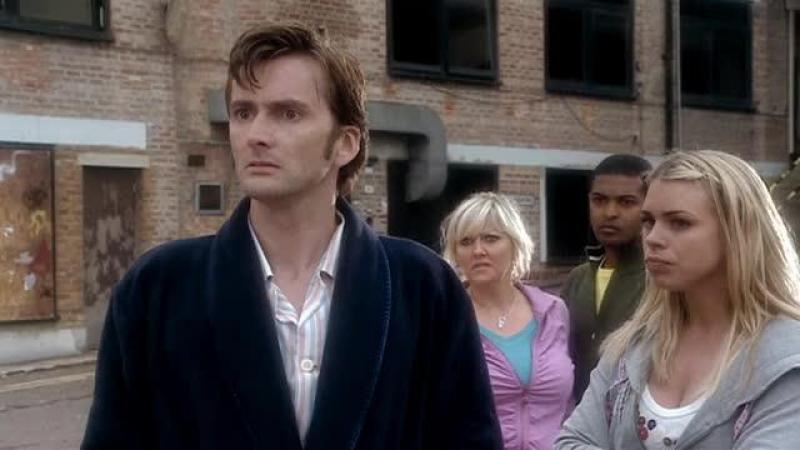 Кадры из сериала Доктор Кто (2005)